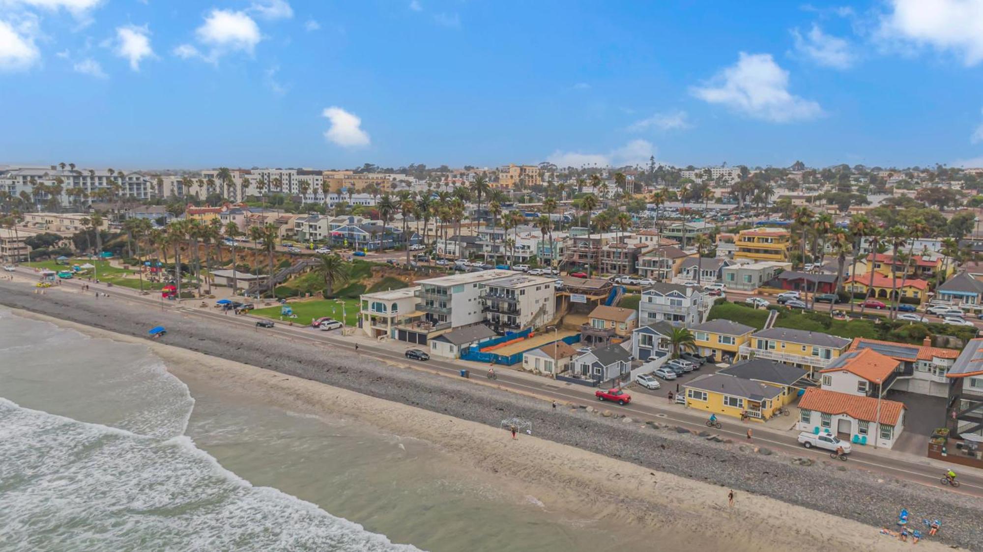 The Shining Sea C Apartment Oceanside Bagian luar foto